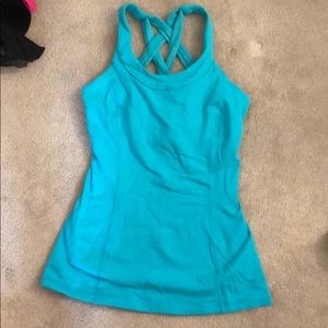 Lululemon top, just like new.